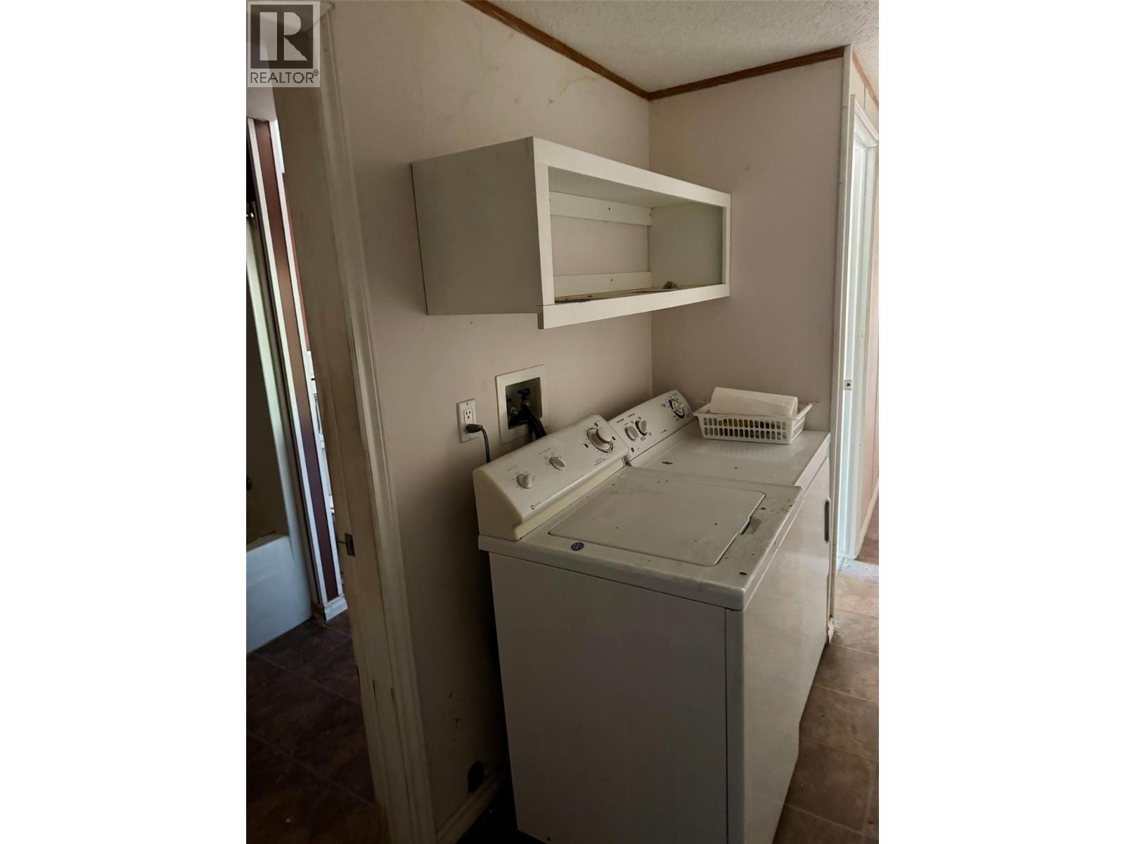 3701 3 Highway Unit# 1, Erickson, British Columbia  V0B 1G1 - Photo 16 - 10398518