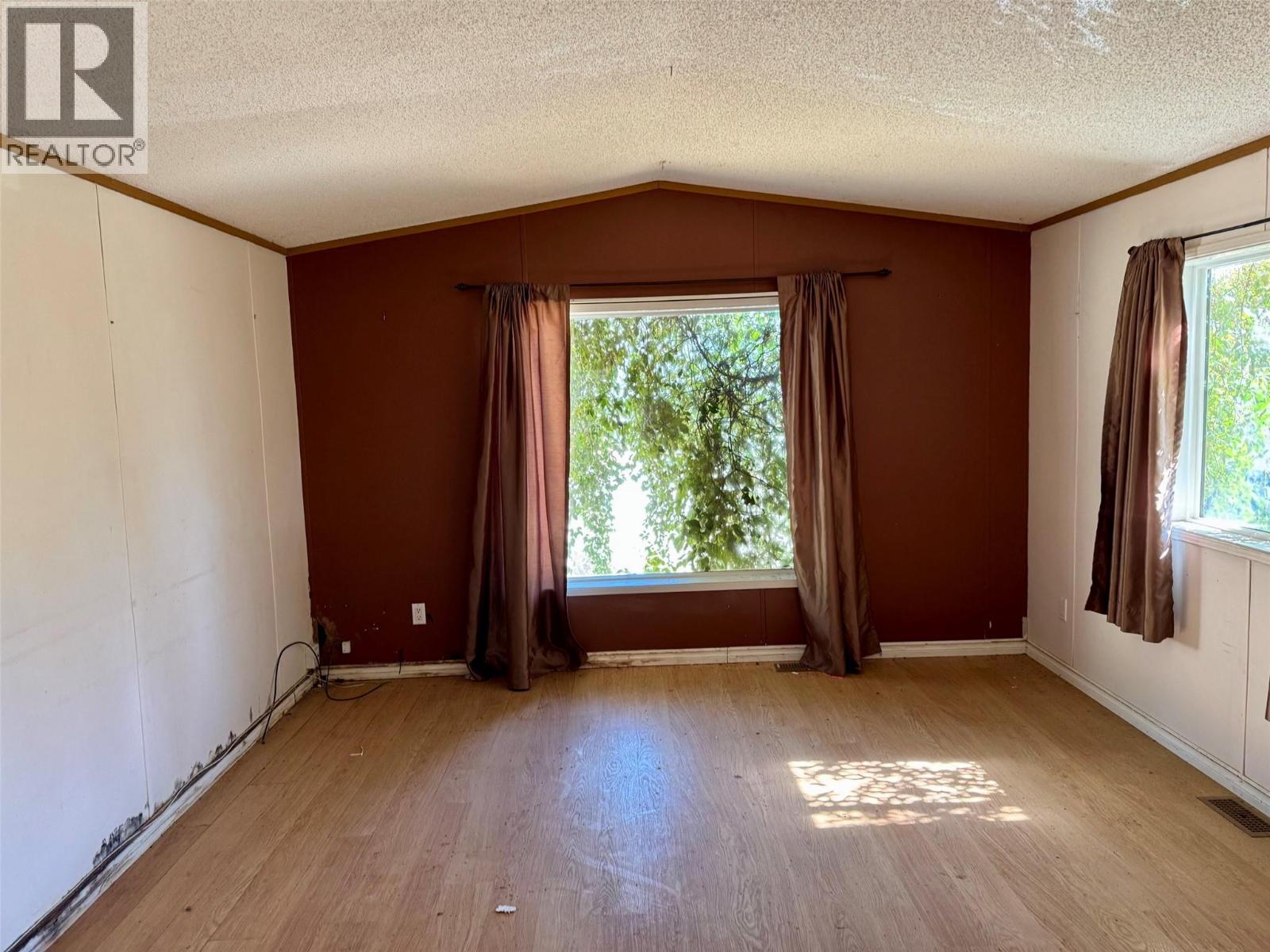 3701 3 Highway Unit# 1, Erickson, British Columbia  V0B 1G1 - Photo 4 - 10398518