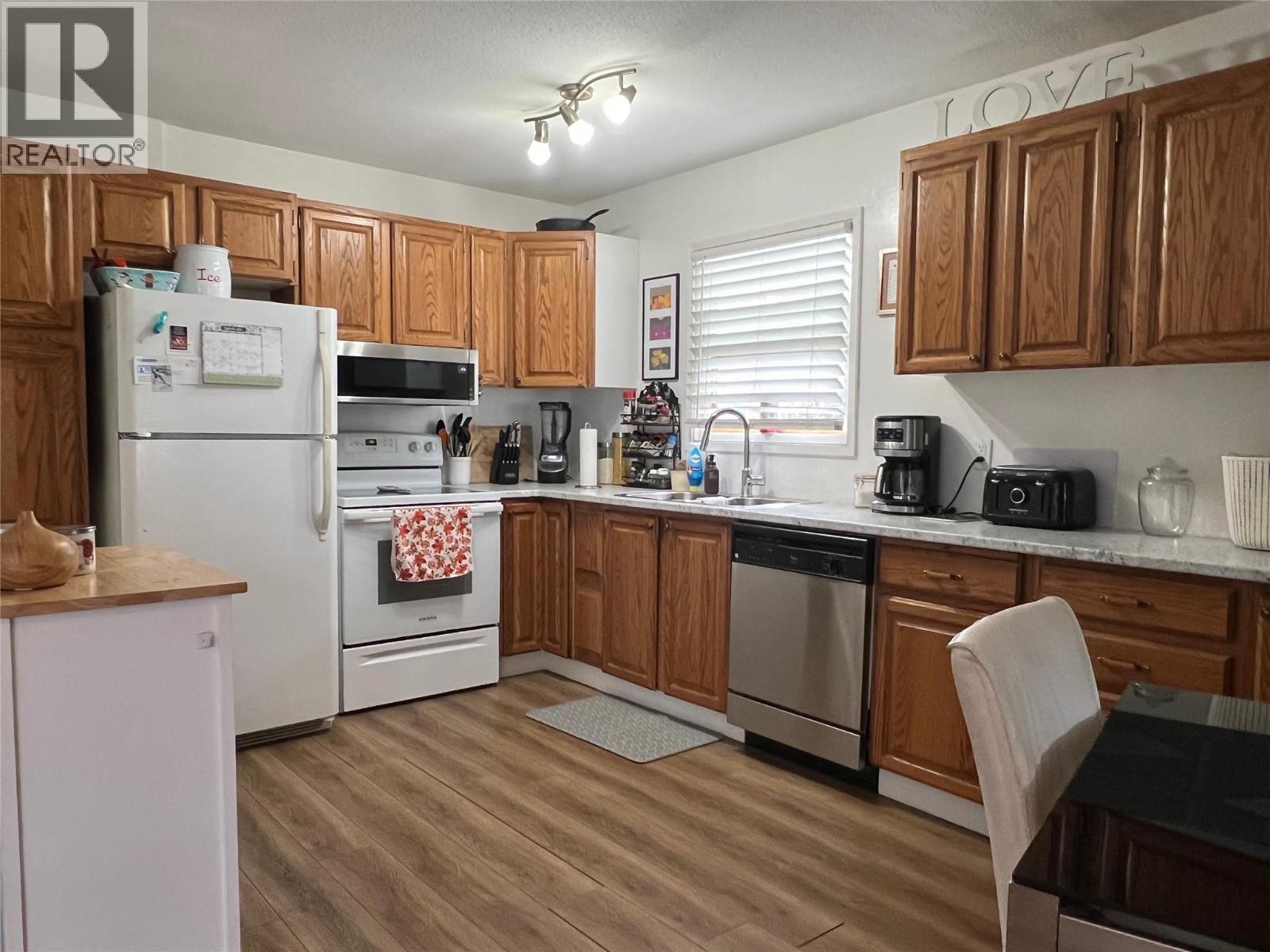 3503 35 Street, Vernon, British Columbia  V1T 6C2 - Photo 10 - 10398609