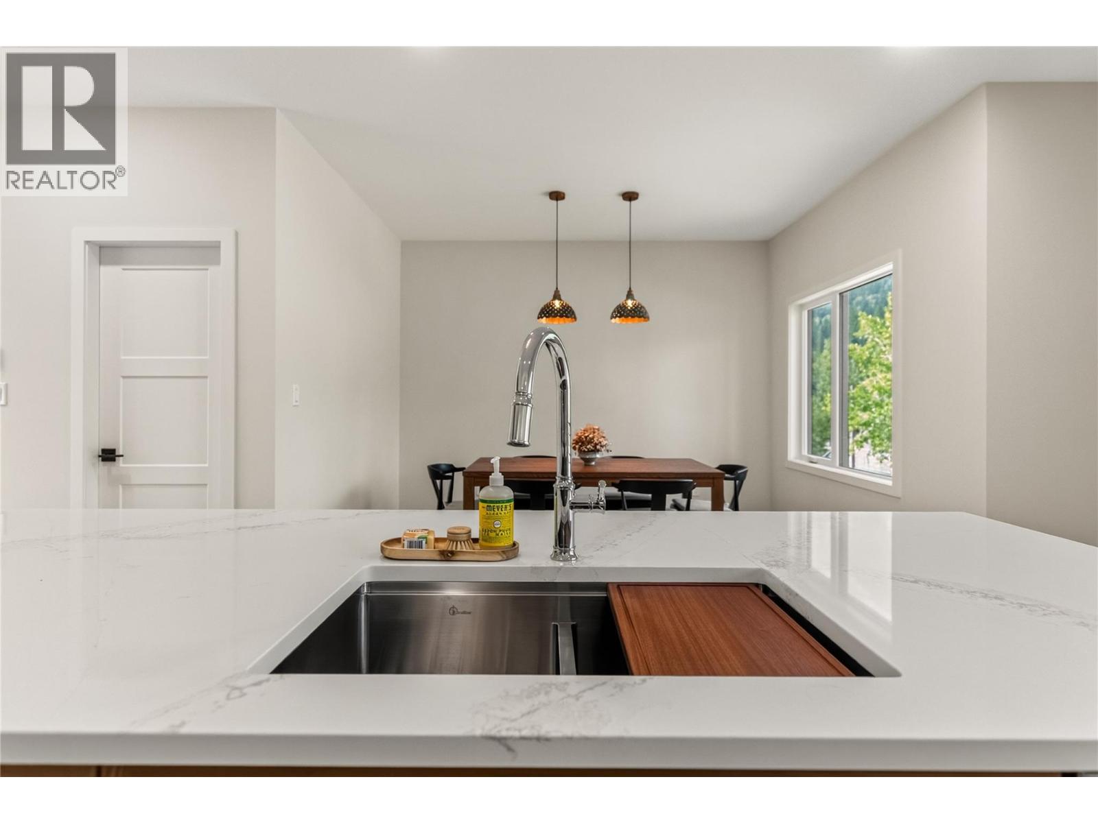 445 Canyon Trail Unit# C, Fernie, British Columbia  V0B 1M5 - Photo 38 - 10398539