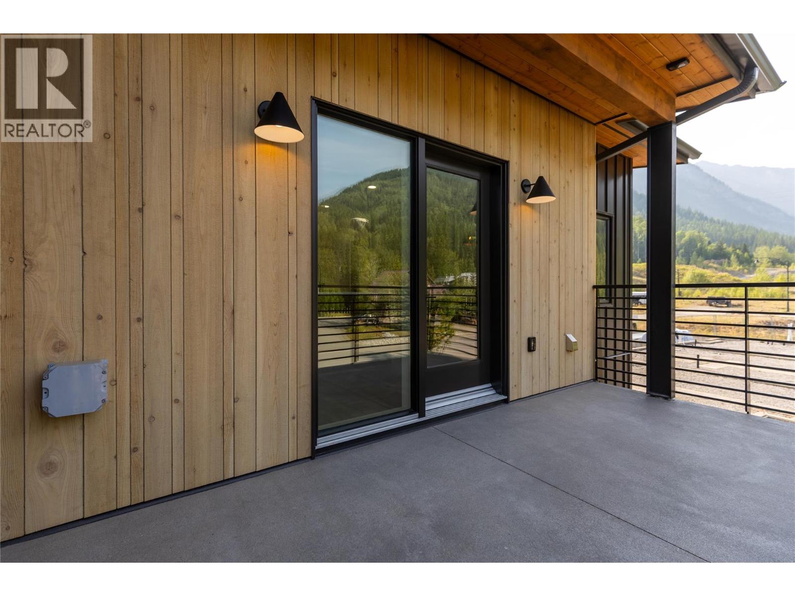 445 Canyon Trail Unit# C, Fernie, British Columbia  V0B 1M5 - Photo 43 - 10398539