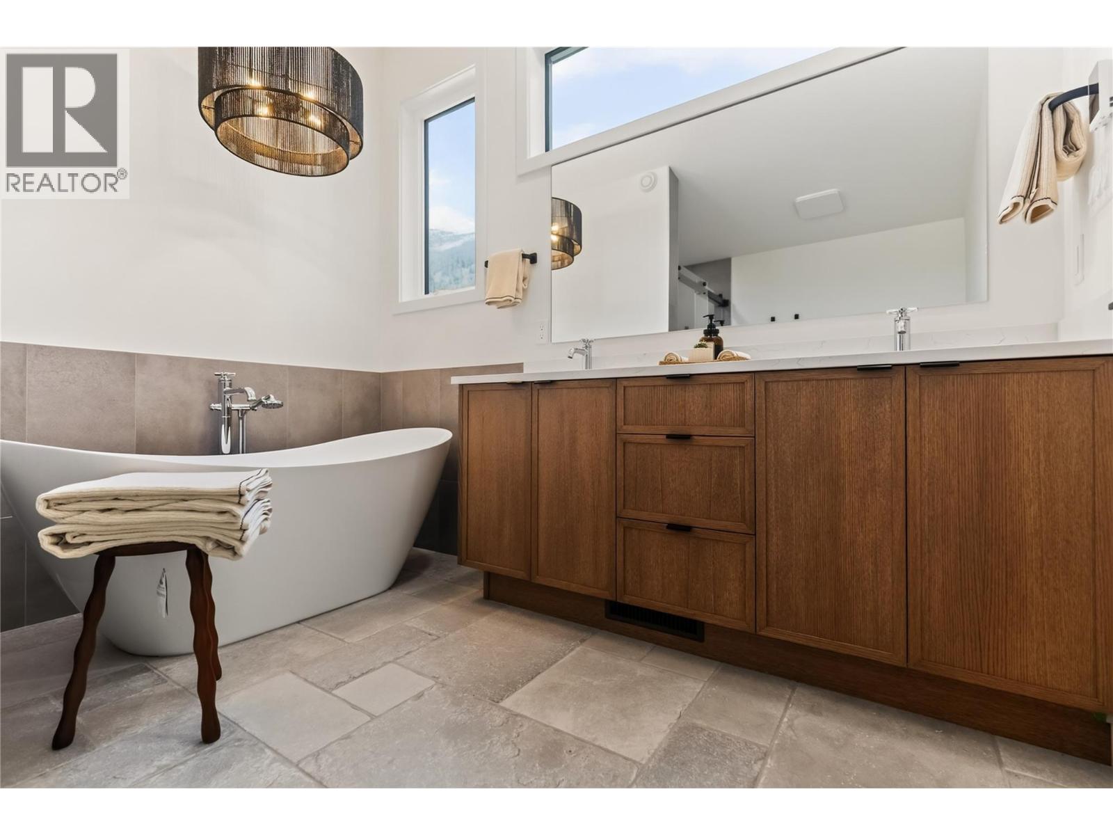 445 Canyon Trail Unit# C, Fernie, British Columbia  V0B 1M5 - Photo 55 - 10398539