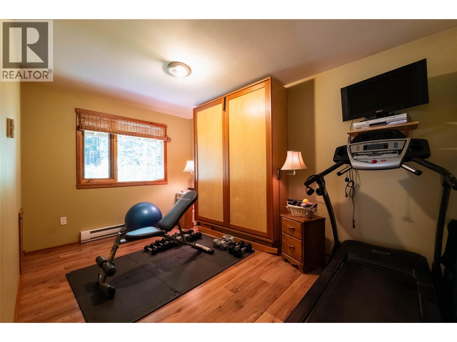 541 Bear Road, Salmo, British Columbia  V0G 1Z0 - Photo 21 - 10398532