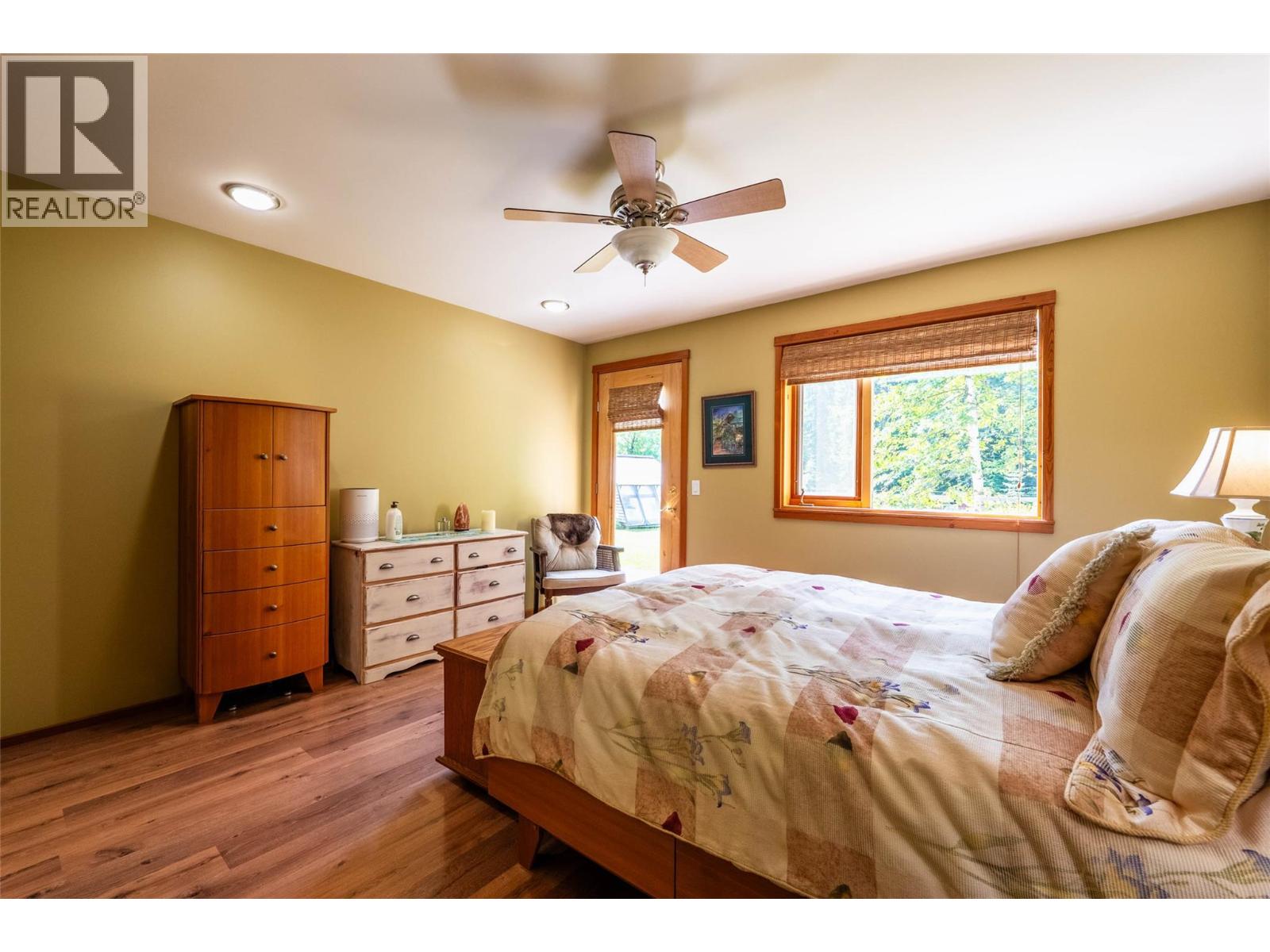 541 Bear Road, Salmo, British Columbia  V0G 1Z0 - Photo 23 - 10398532