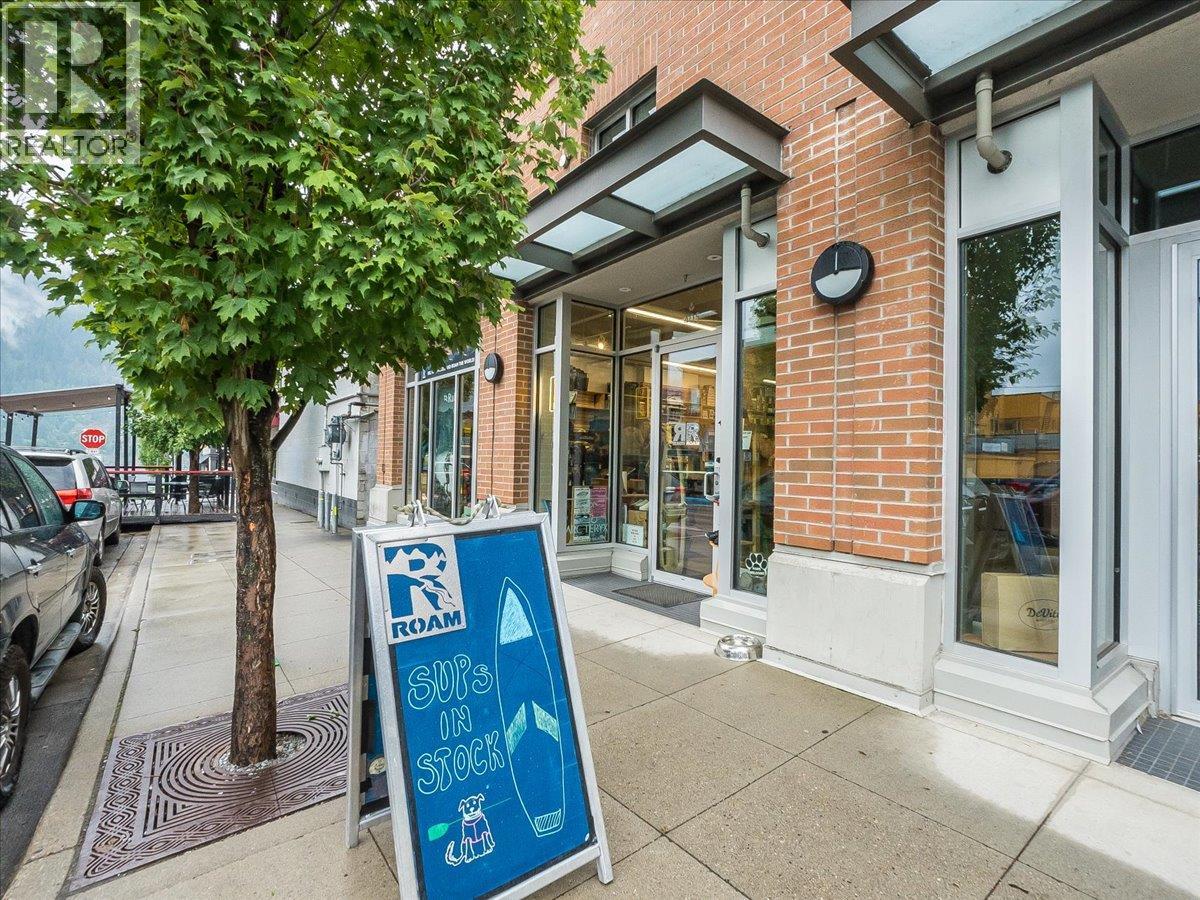 405 Hall Street, Nelson, British Columbia  V1L 1Y9 - Photo 2 - 10397971