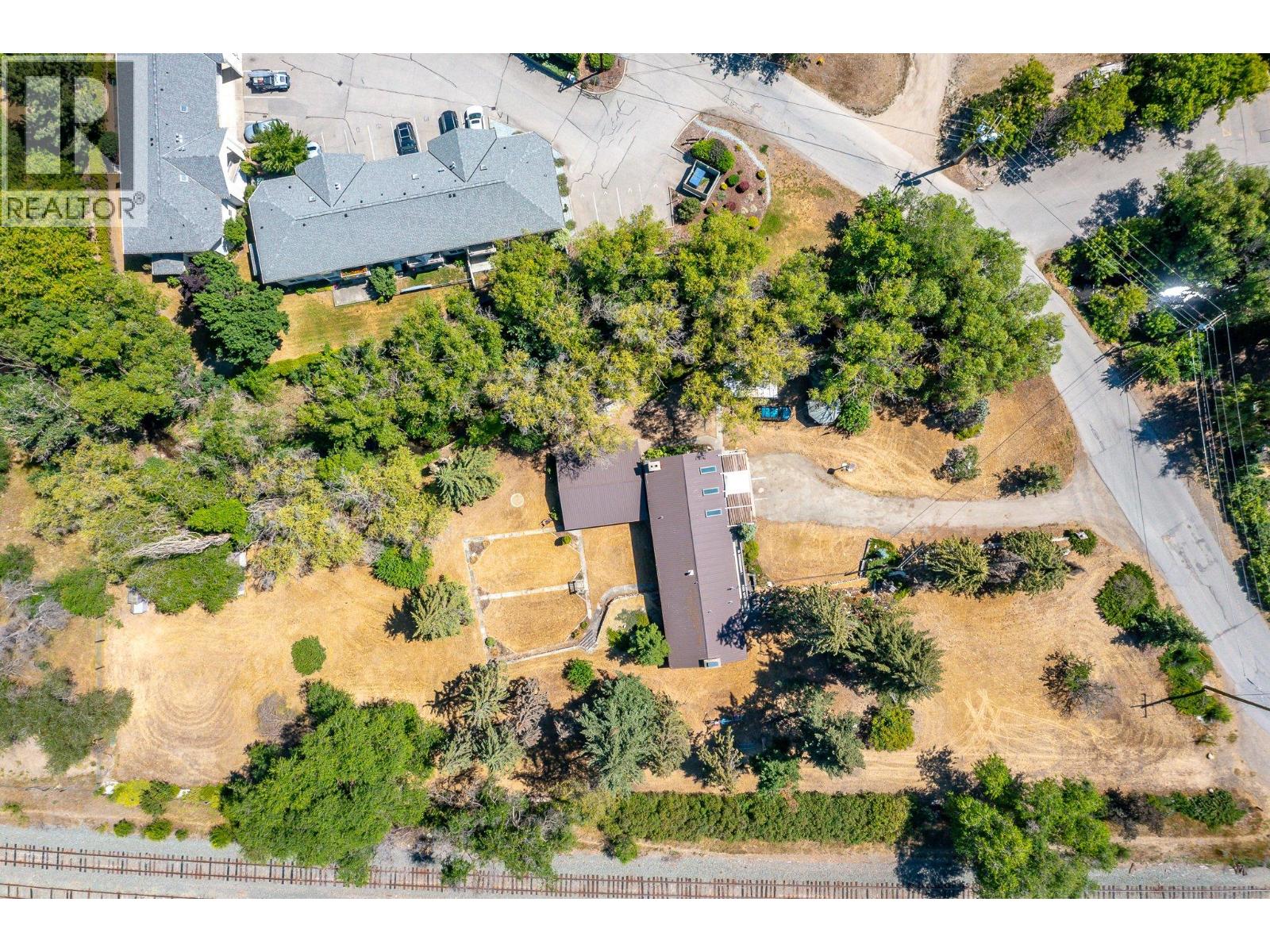 506 Browne Road, Vernon, British Columbia  V1T 7M1 - Photo 45 - 10376026