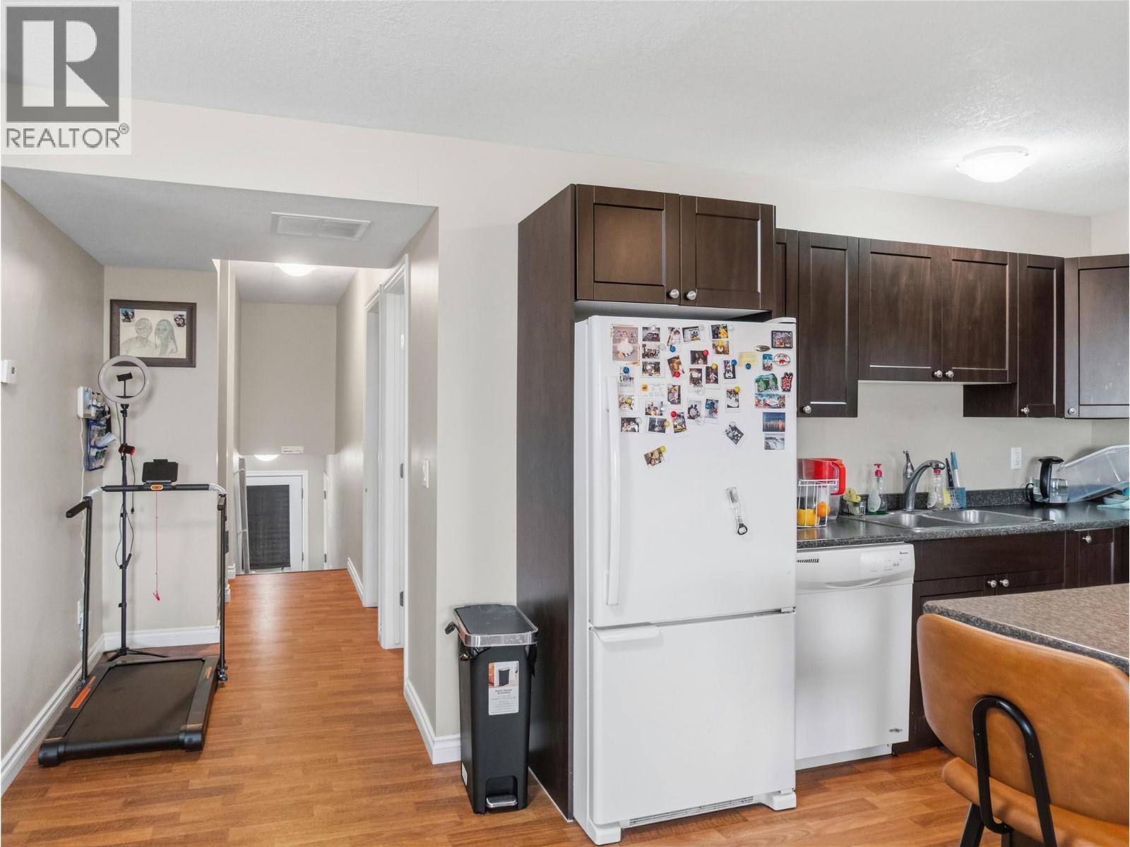 8206 18 Street, Dawson Creek, British Columbia  V1G 0G4 - Photo 6 - 10398696