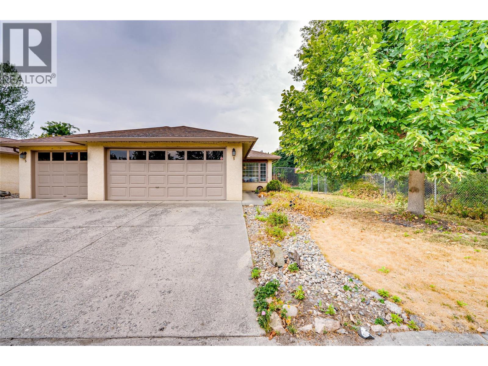 1700 Bighorn Road Unit# 5, Vernon, British Columbia  V1T 9E1 - Photo 2 - 10398773