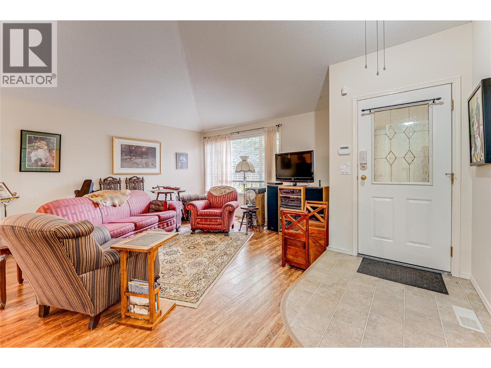 1700 Bighorn Road Unit# 5, Vernon, British Columbia  V1T 9E1 - Photo 5 - 10398773
