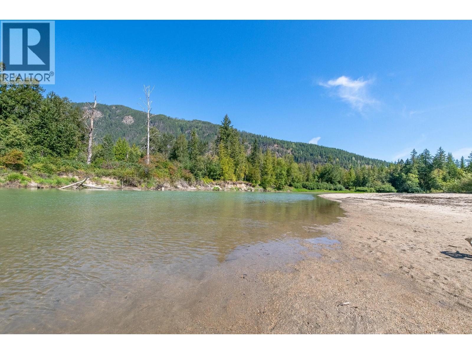 1383 Silver Sands Road Unit# 30, Sicamous, British Columbia  V0E 2V4 - Photo 13 - 10398648