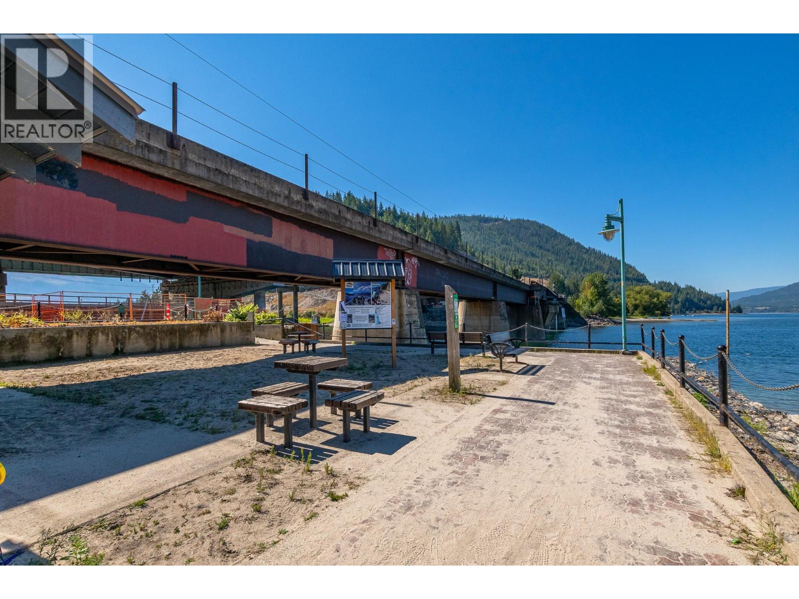 1383 Silver Sands Road Unit# 30, Sicamous, British Columbia  V0E 2V4 - Photo 15 - 10398648