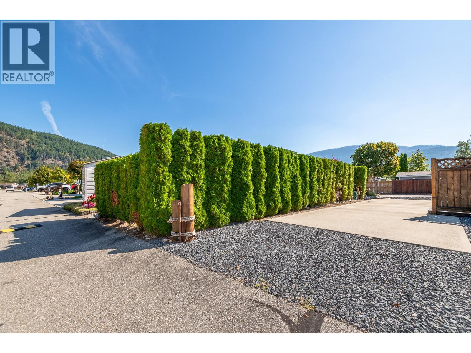 1383 Silver Sands Road Unit# 30, Sicamous, British Columbia  V0E 2V4 - Photo 9 - 10398648