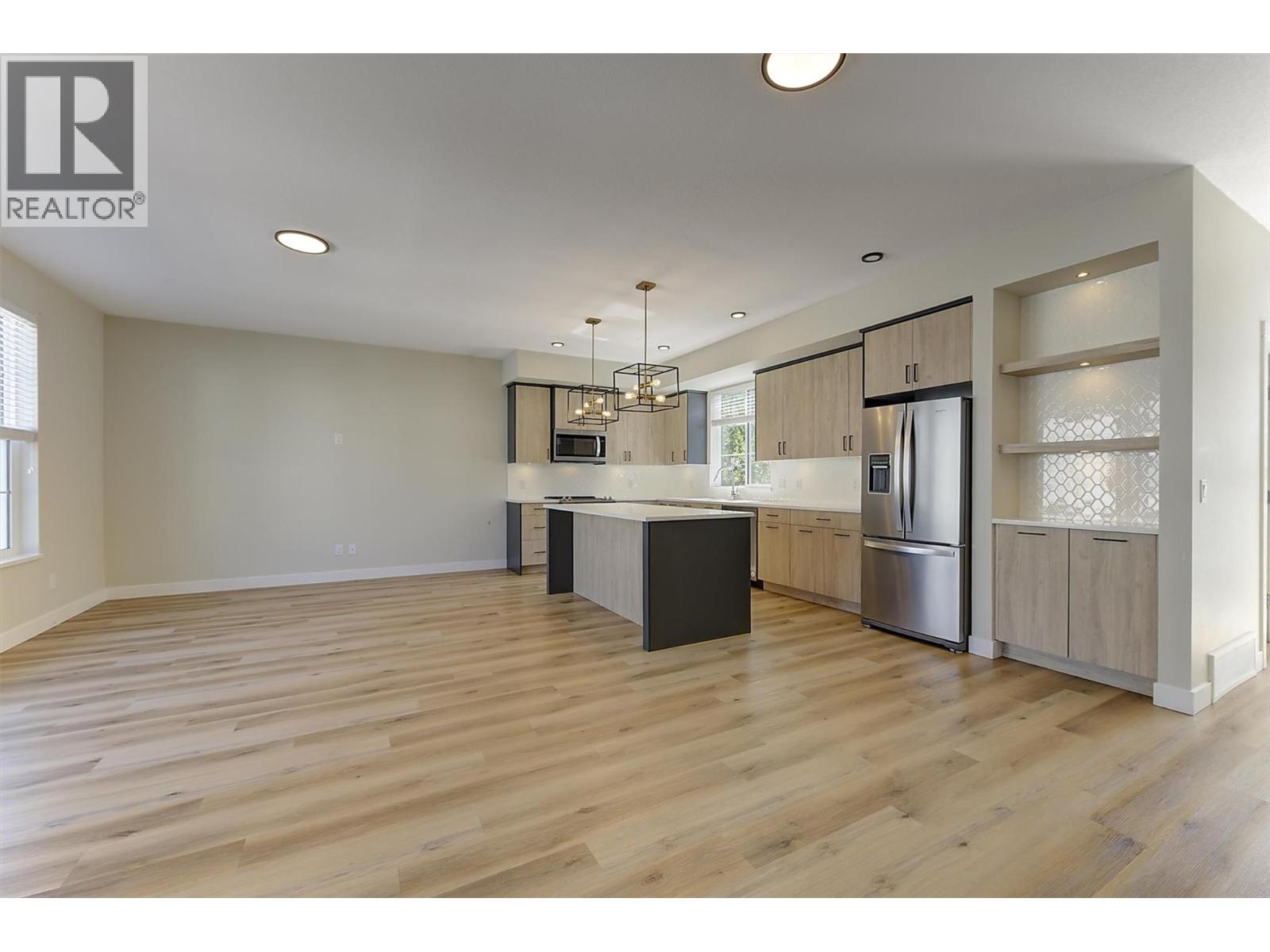 4025 Gellatly Road S Unit# 126, West Kelowna, British Columbia  V4T 0E6 - Photo 2 - 10398779
