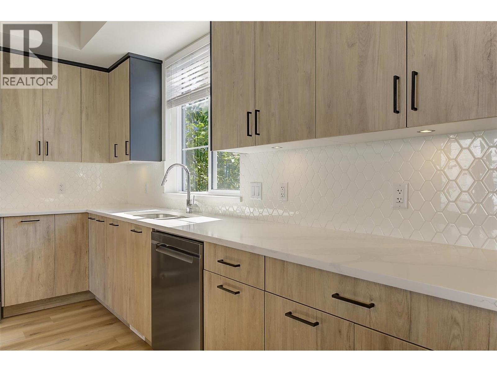 4025 Gellatly Road S Unit# 126, West Kelowna, British Columbia  V4T 0E6 - Photo 5 - 10398779