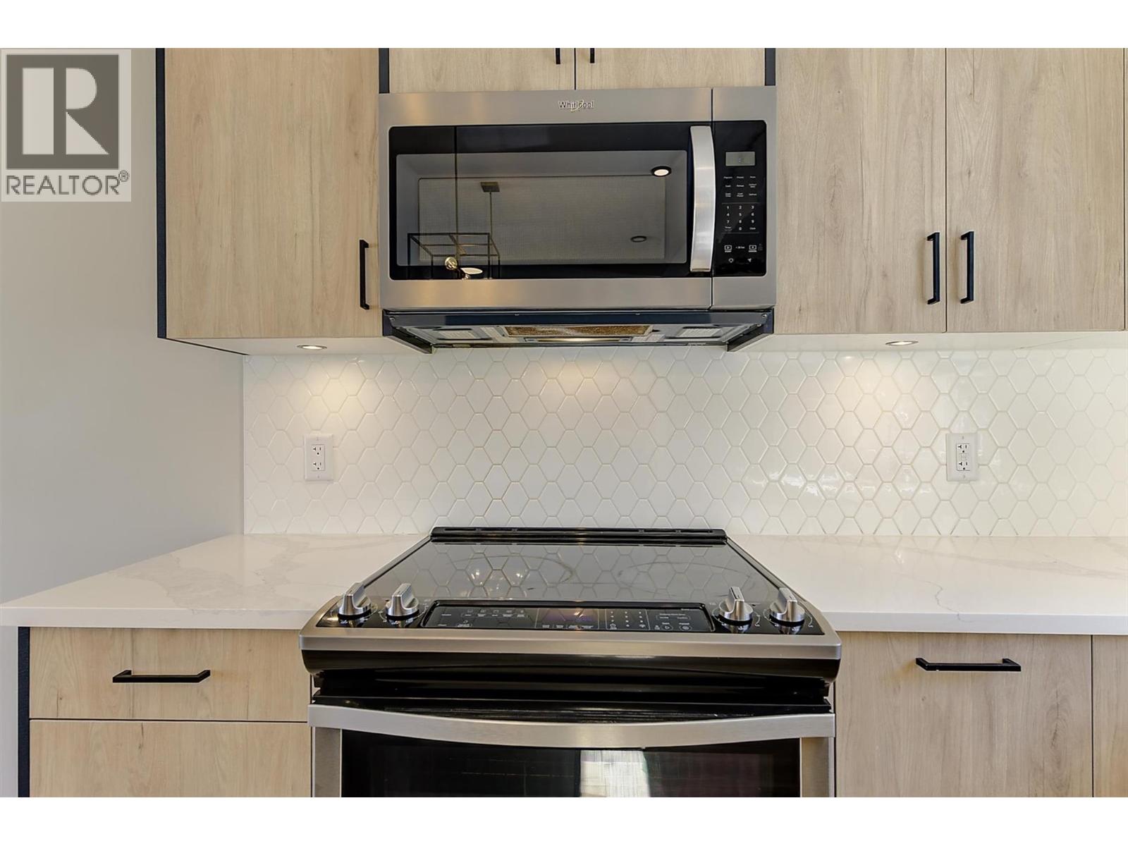 4025 Gellatly Road S Unit# 126, West Kelowna, British Columbia  V4T 0E6 - Photo 6 - 10398779