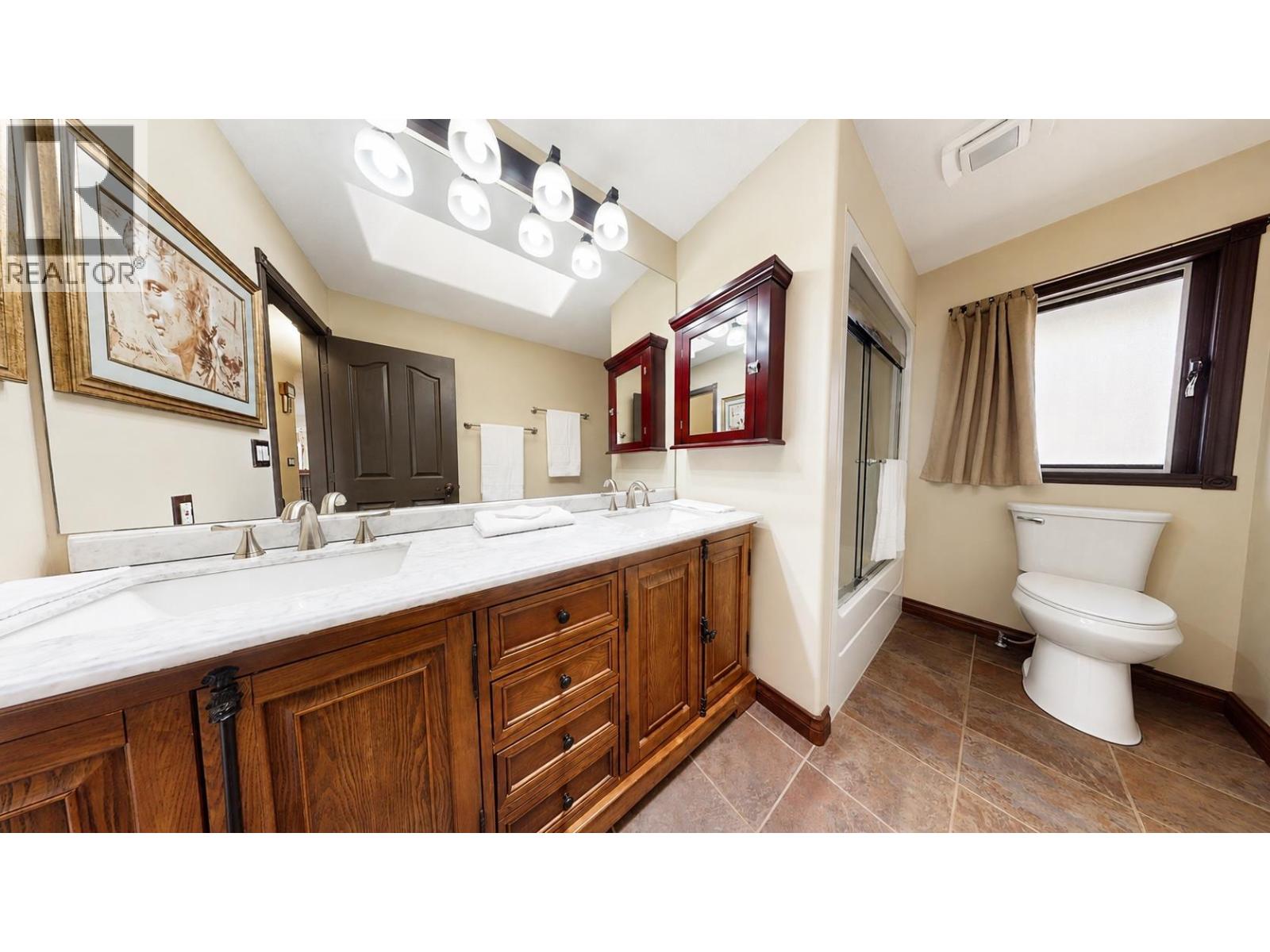 7959 Tronson Road, Vernon, British Columbia  V1T 6L7 - Photo 25 - 10397965