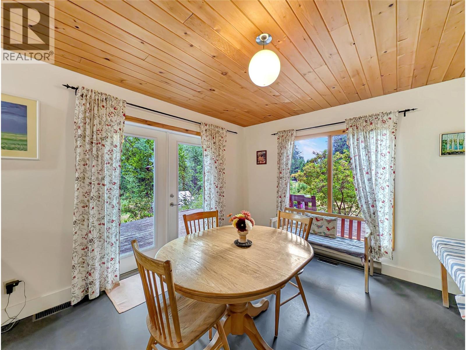 6518 Slocan River Road, Winlaw, British Columbia  V0G 2J0 - Photo 28 - 10398770
