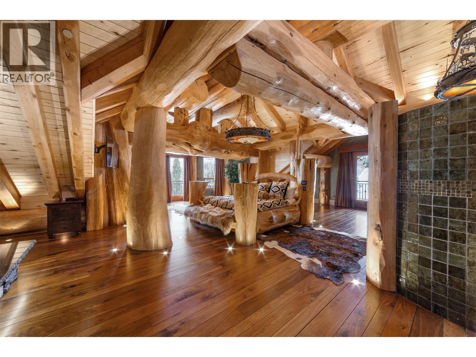 525 Feathertop Way, Big White, British Columbia  V1P 1P3 - Photo 5 - 10398378