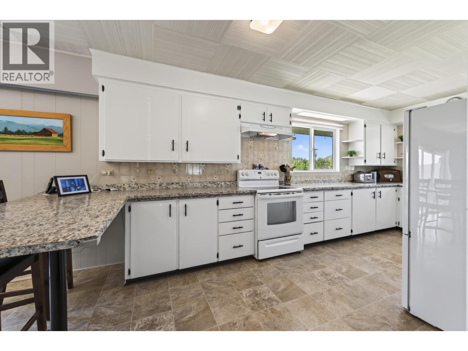 2156 Back Valley Road, Cache Creek, British Columbia  V0K 1H0 - Photo 7 - 10398704