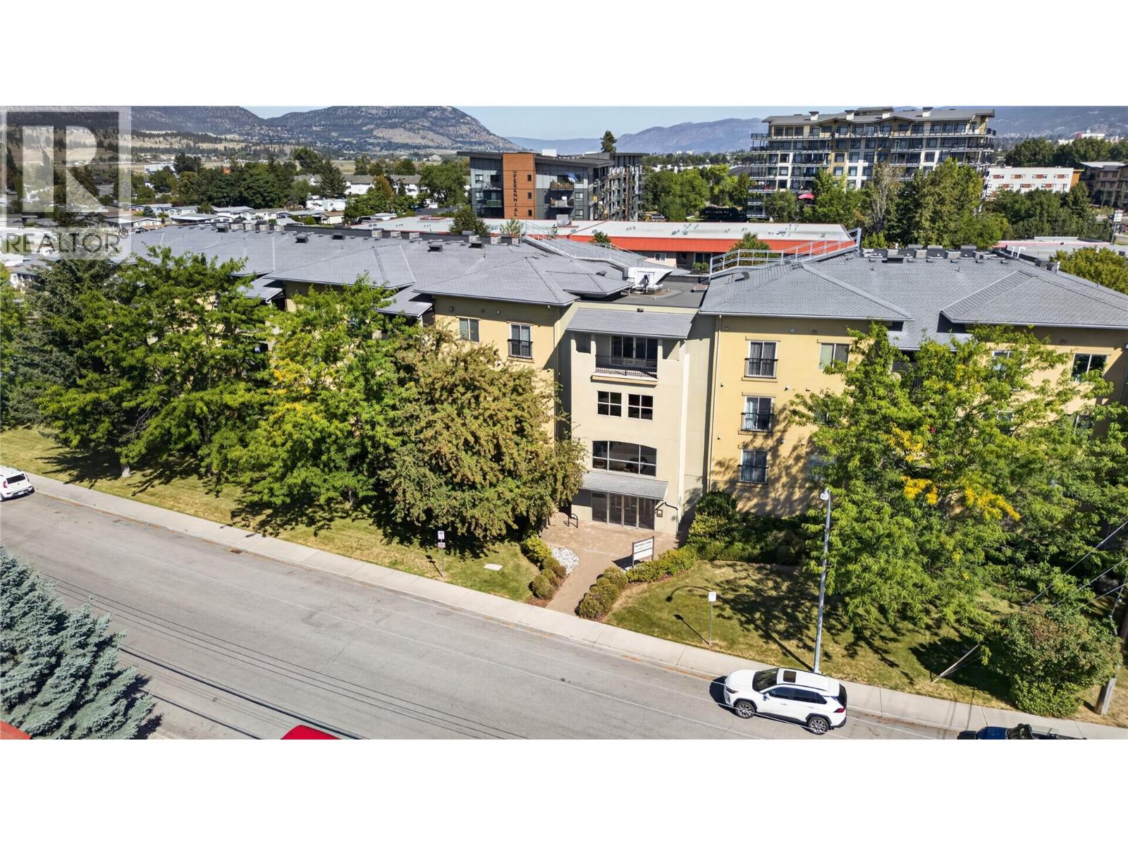 277 Yorkton Avenue Unit# 305, Penticton, British Columbia  V2A 3V4 - Photo 2 - 10398586
