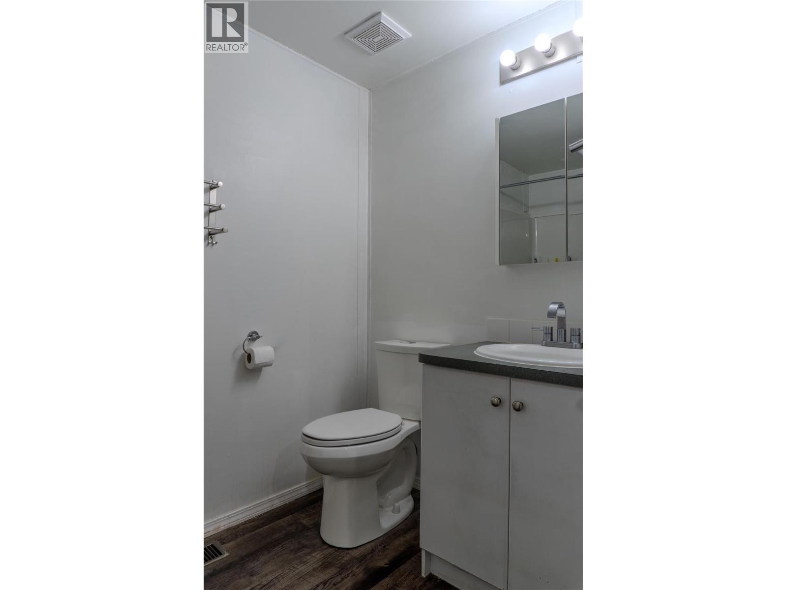 606 Edward Street Unit# 10, Revelstoke, British Columbia  V0E 2S0 - Photo 12 - 10398479