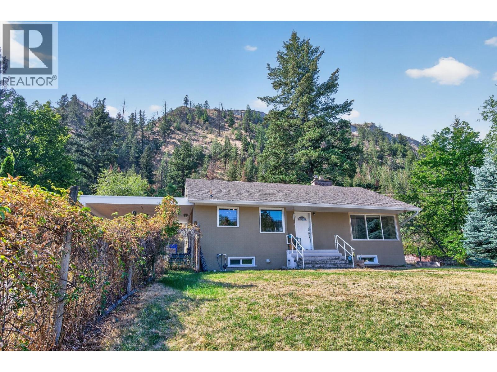 5855 Dallas Drive, Kamloops, British Columbia  V2C 4X3 - Photo 28 - 10398810