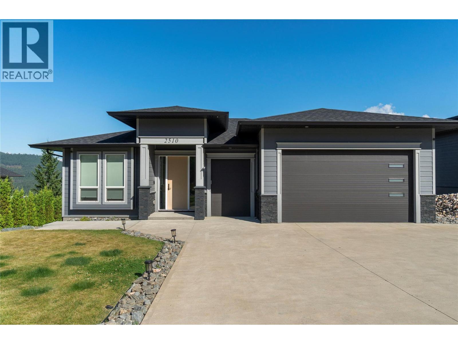 2510 Highlands Drive, Blind Bay, British Columbia  V0E 1H2 - Photo 1 - 10398799
