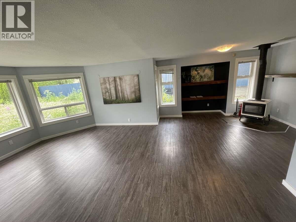 163 Puett Ranch Road, Kamloops, British Columbia  V2H 1M9 - Photo 2 - 10398817