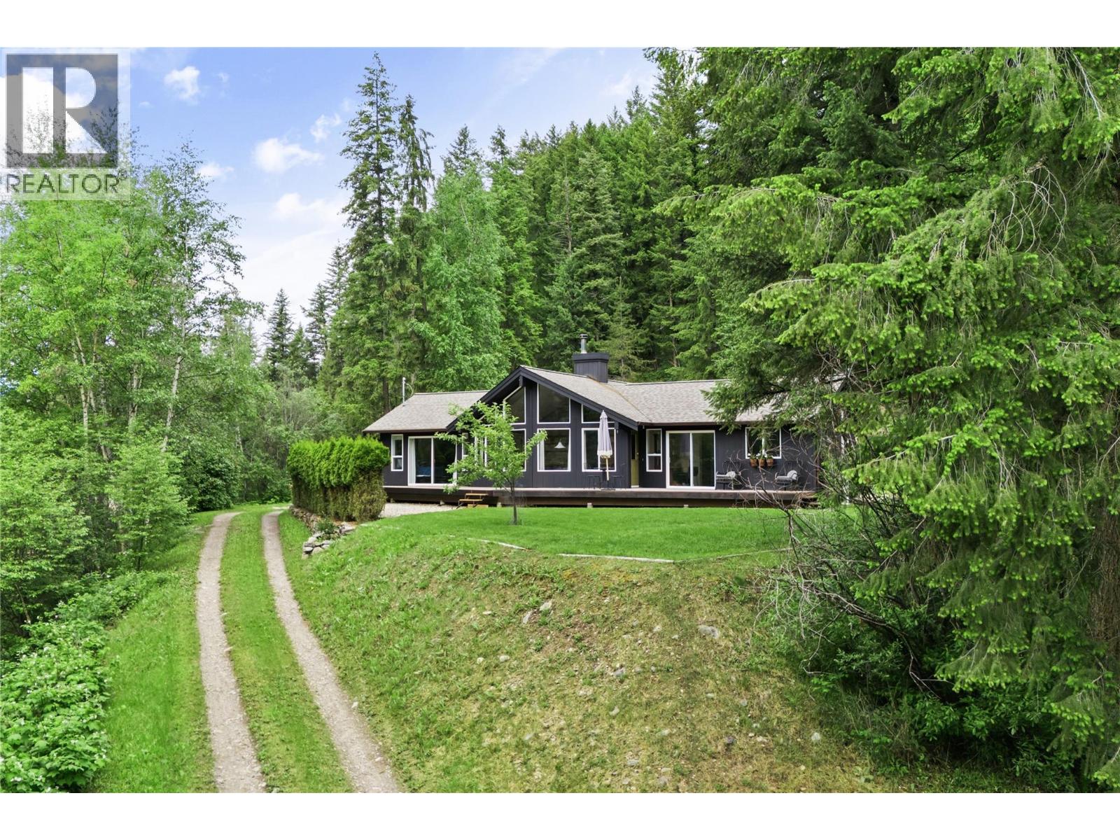 1209 Bain Road, Clearwater, British Columbia  V0E 1N1 - Photo 37 - 10398832