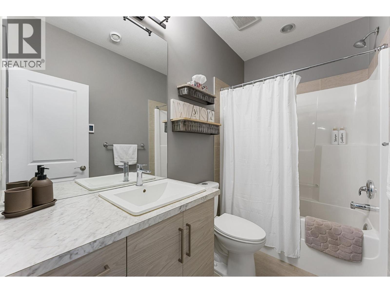 8819 Heritage Drive, Lake Country, British Columbia  V4V 2W2 - Photo 41 - 10398667
