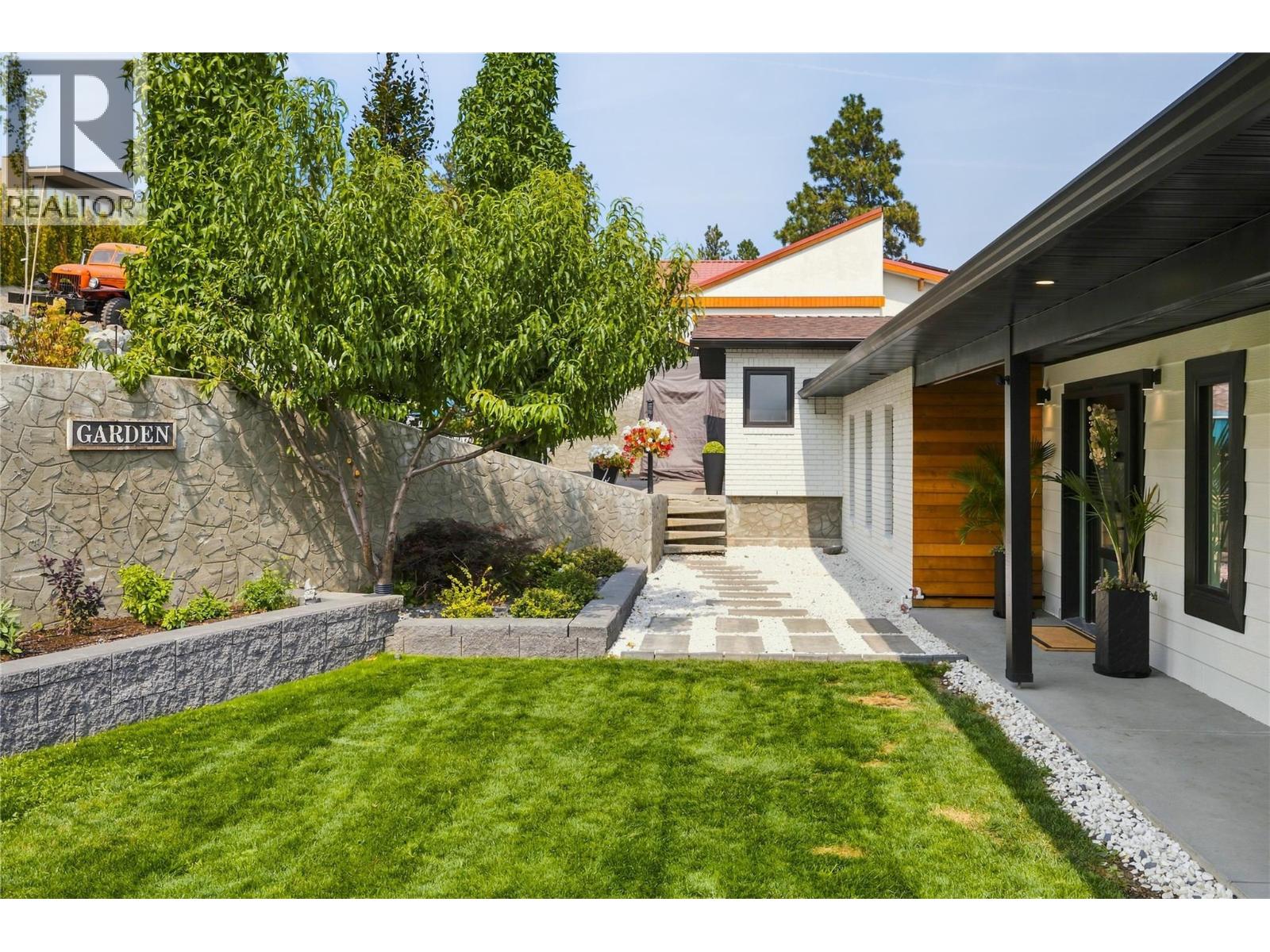 2751 Lakeview Road, West Kelowna, British Columbia  V1Z 1Y5 - Photo 62 - 10398581