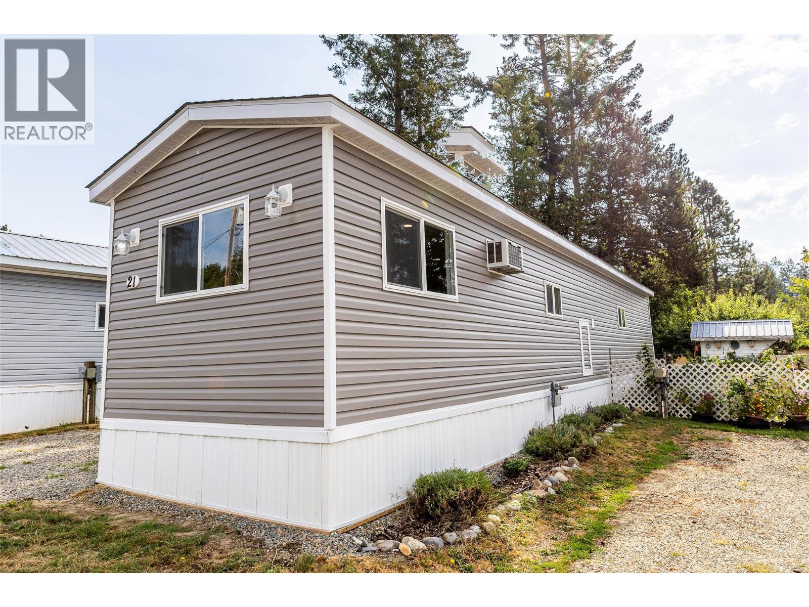 1421 Erickson Road Unit# 21, Creston, British Columbia  V0B 1G1 - Photo 2 - 10398545