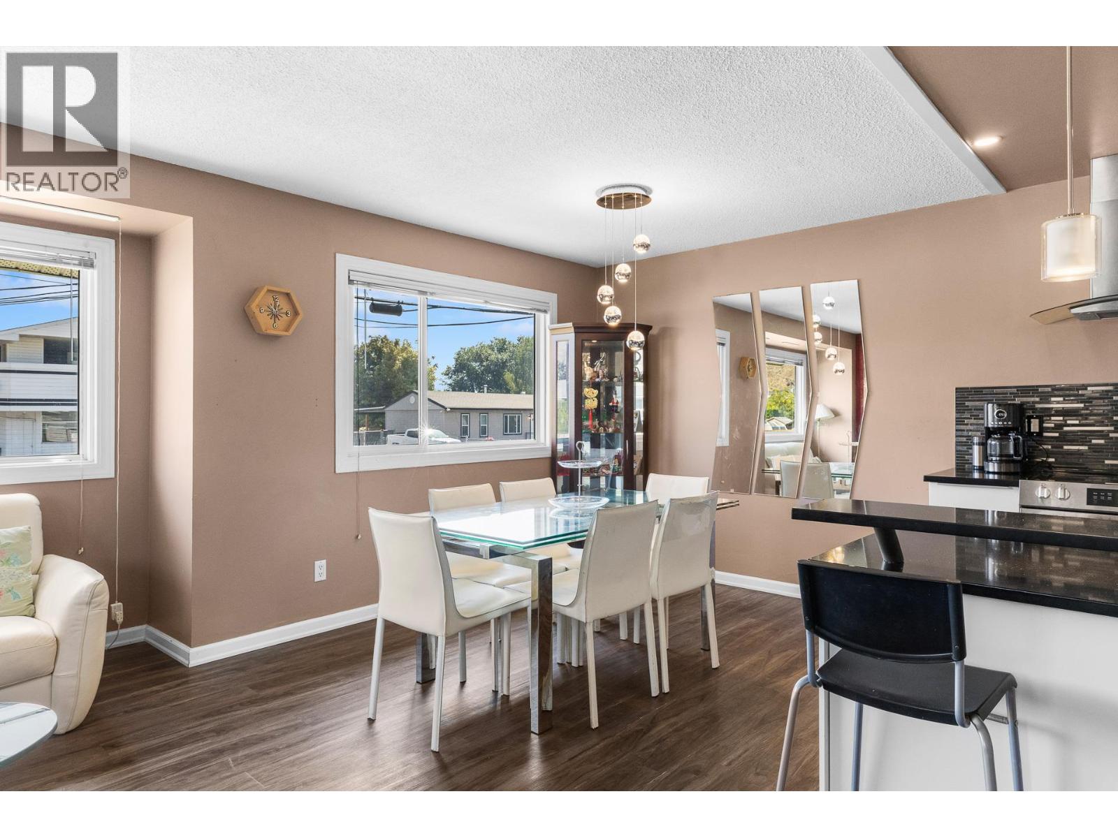 1090 Windbreak Street, Kamloops, British Columbia  V2B 5P9 - Photo 14 - 10398720