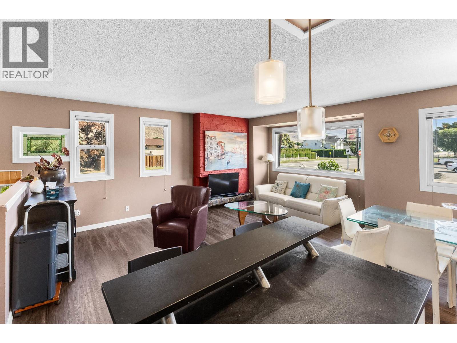 1090 Windbreak Street, Kamloops, British Columbia  V2B 5P9 - Photo 16 - 10398720
