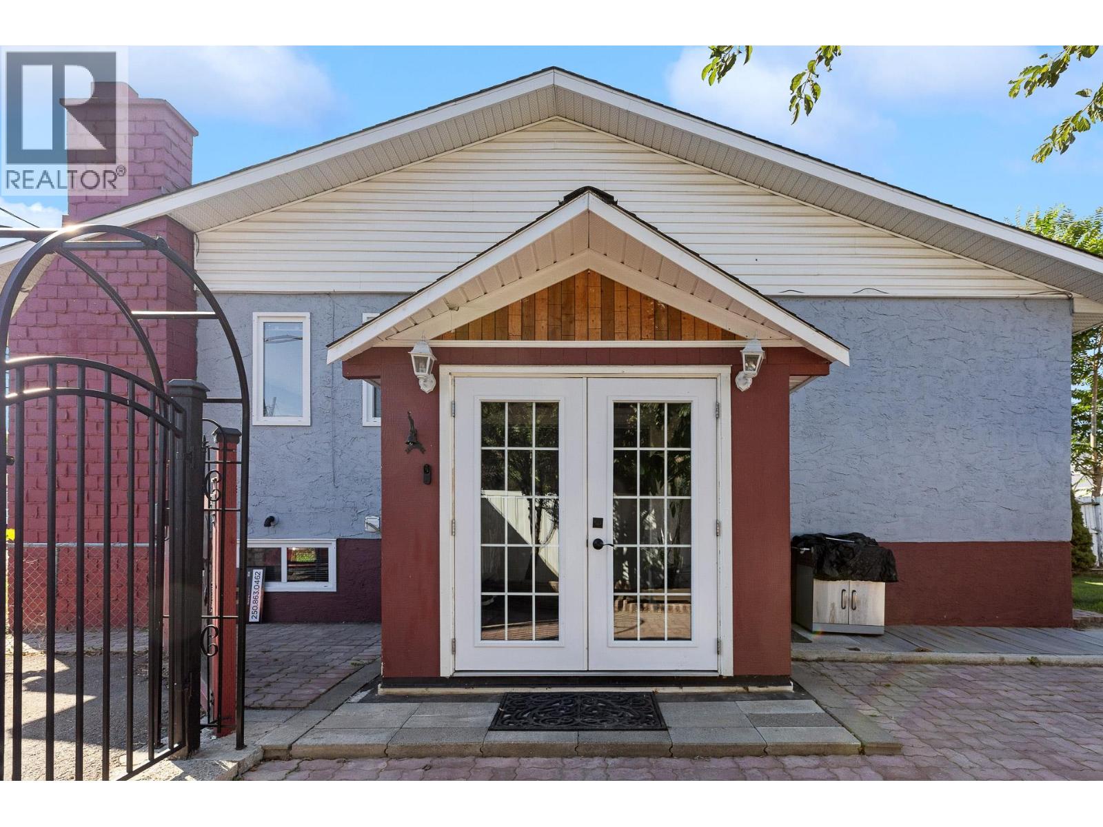 1090 Windbreak Street, Kamloops, British Columbia  V2B 5P9 - Photo 4 - 10398720