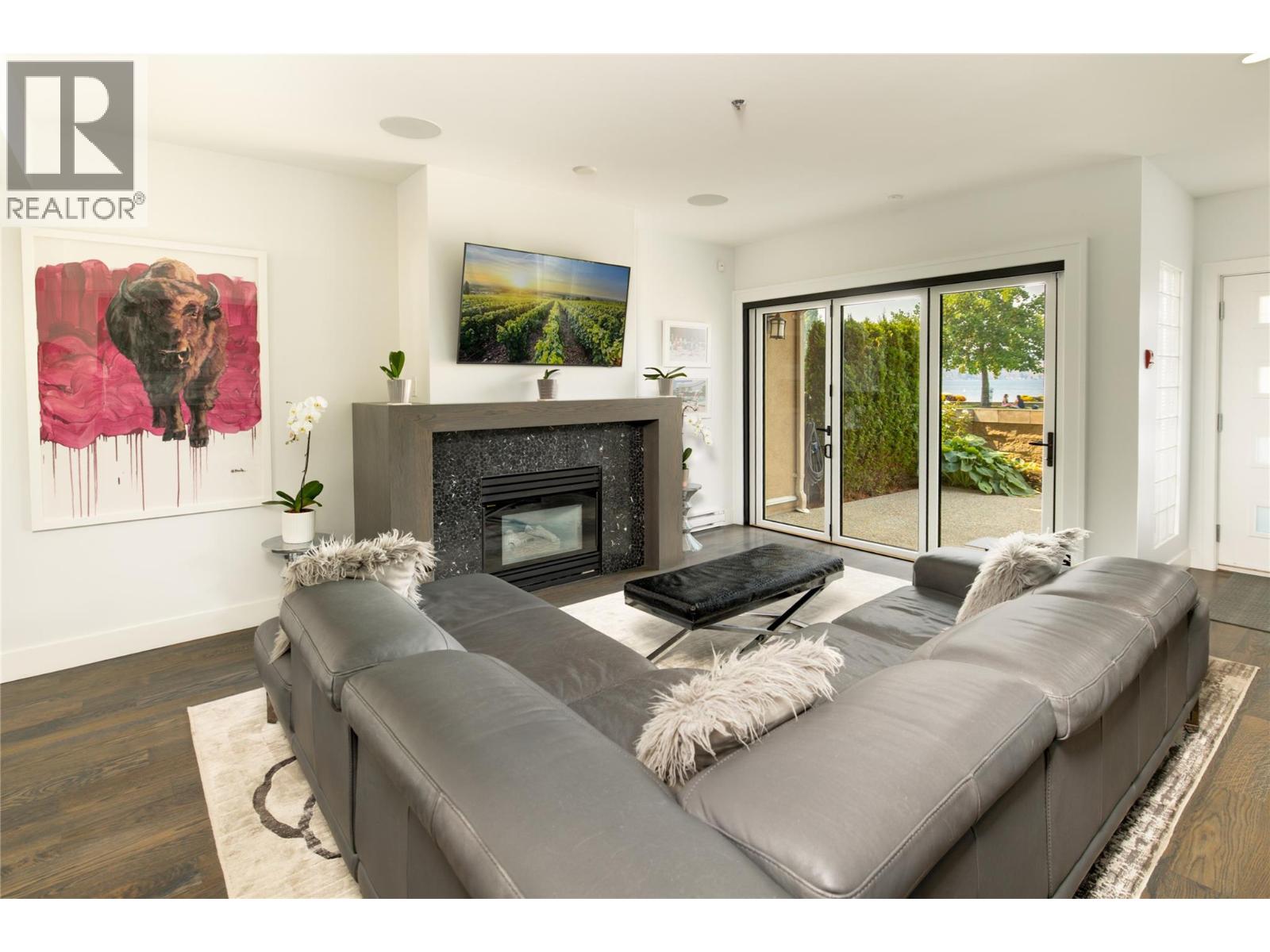 1156 Sunset Drive Unit# 123, Kelowna, British Columbia  V1Y 9R7 - Photo 4 - 10398368