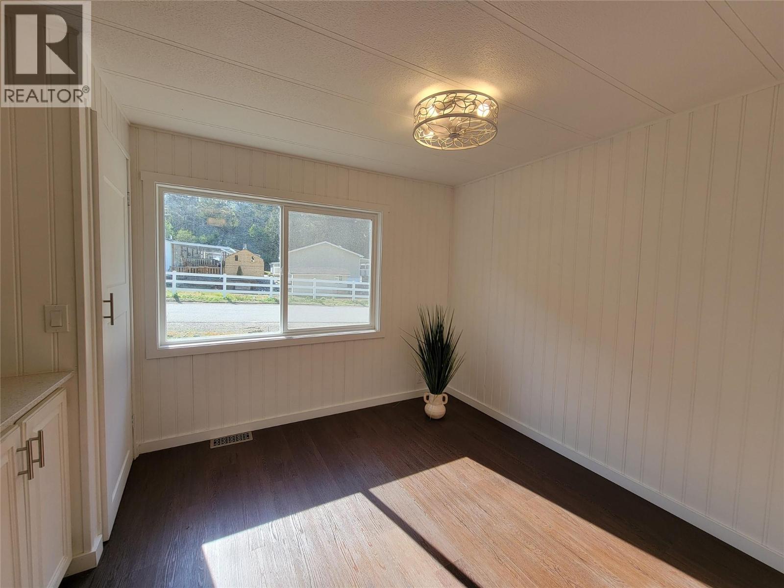 1514 Highway 3a Unit# 3, Keremeos, British Columbia  V0X 1N6 - Photo 14 - 10398801
