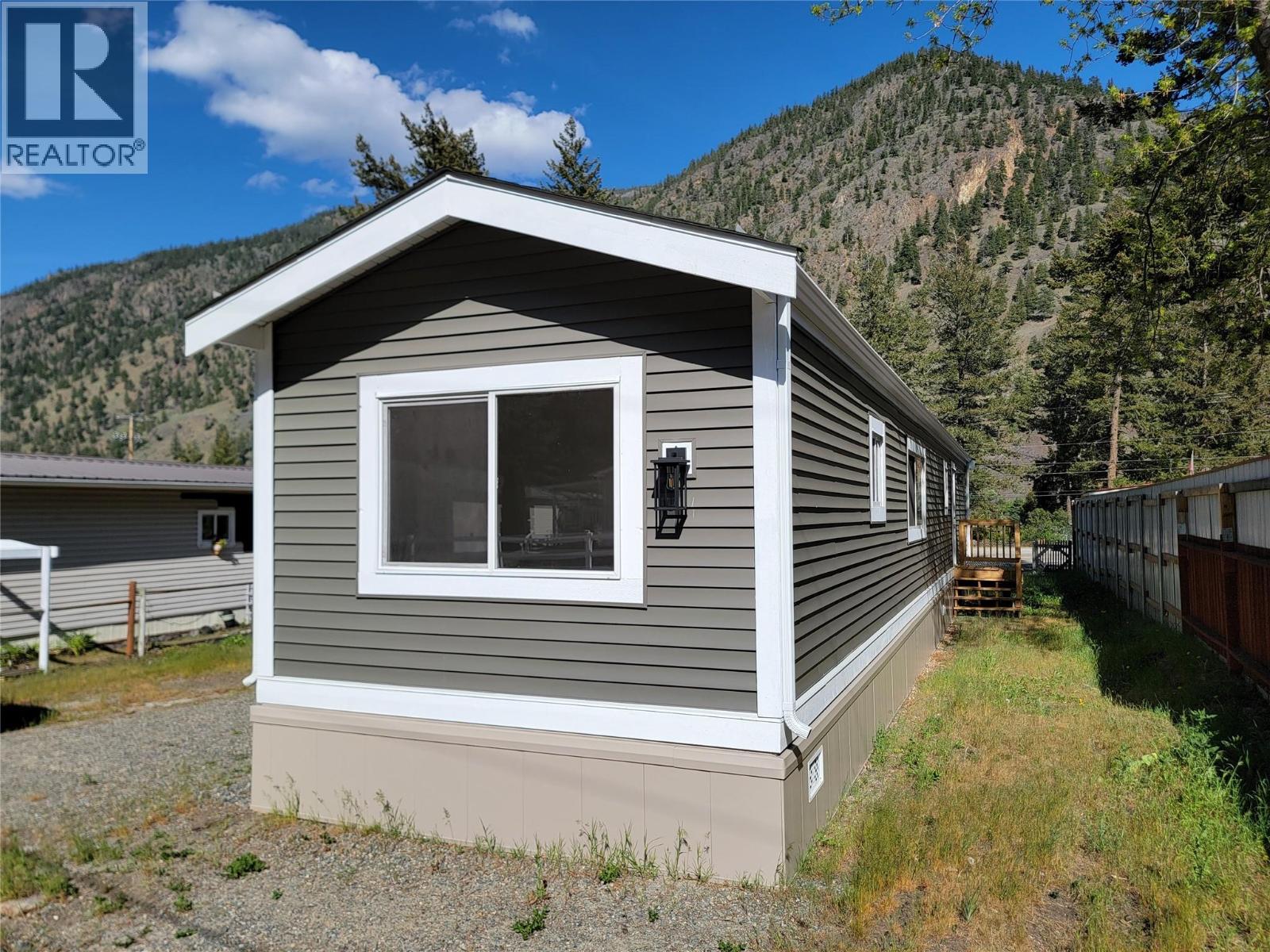 1514 Highway 3a Unit# 3, Keremeos, British Columbia  V0X 1N6 - Photo 2 - 10398801