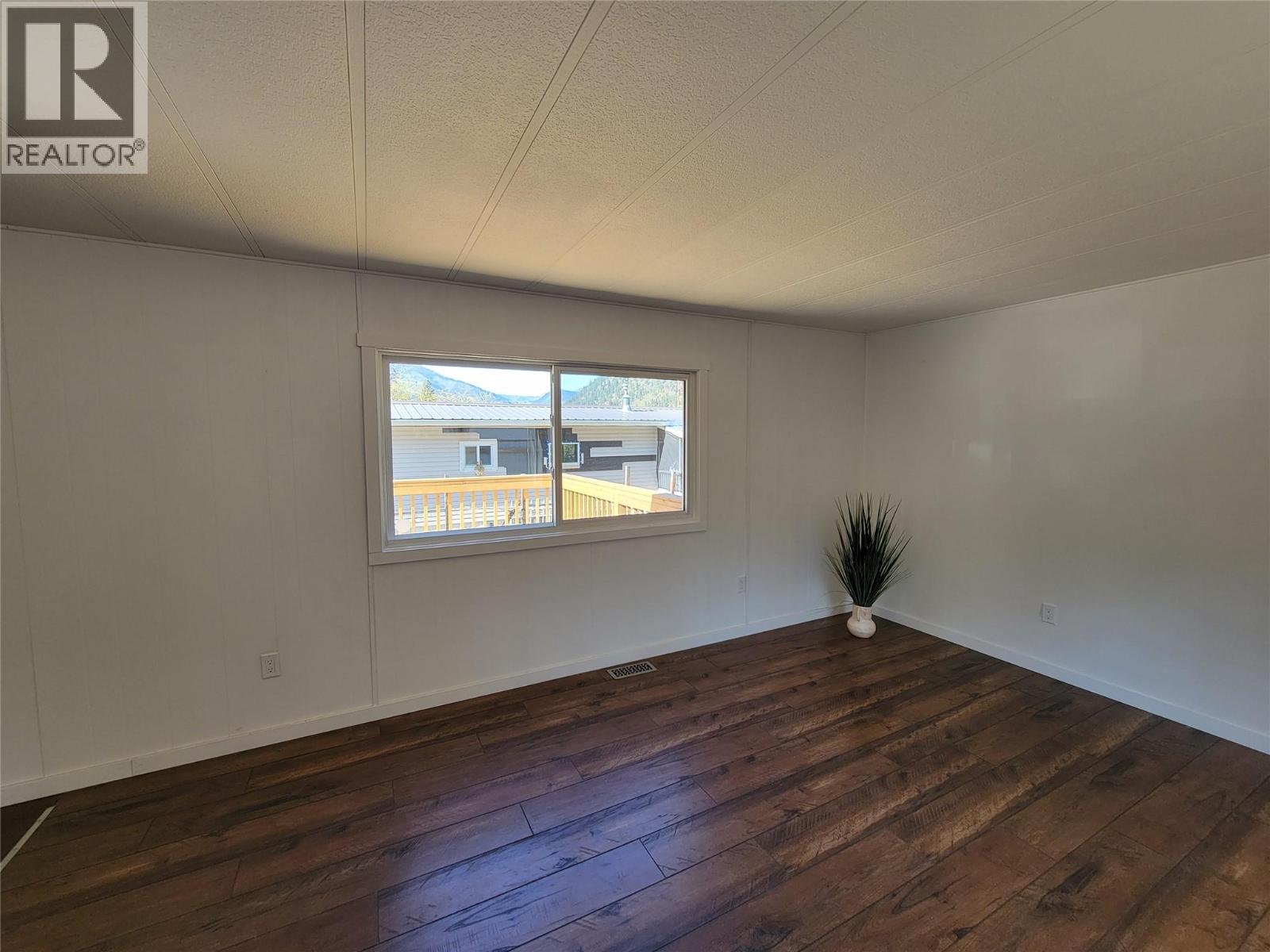 1514 Highway 3a Unit# 3, Keremeos, British Columbia  V0X 1N6 - Photo 21 - 10398801