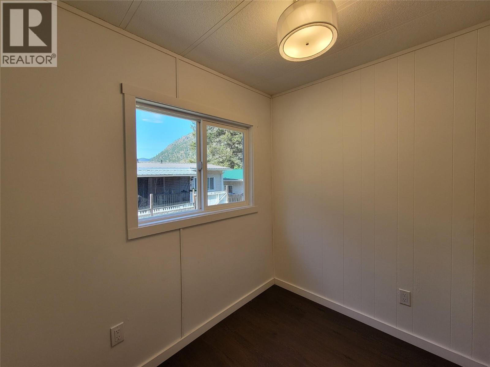 1514 Highway 3a Unit# 3, Keremeos, British Columbia  V0X 1N6 - Photo 29 - 10398801
