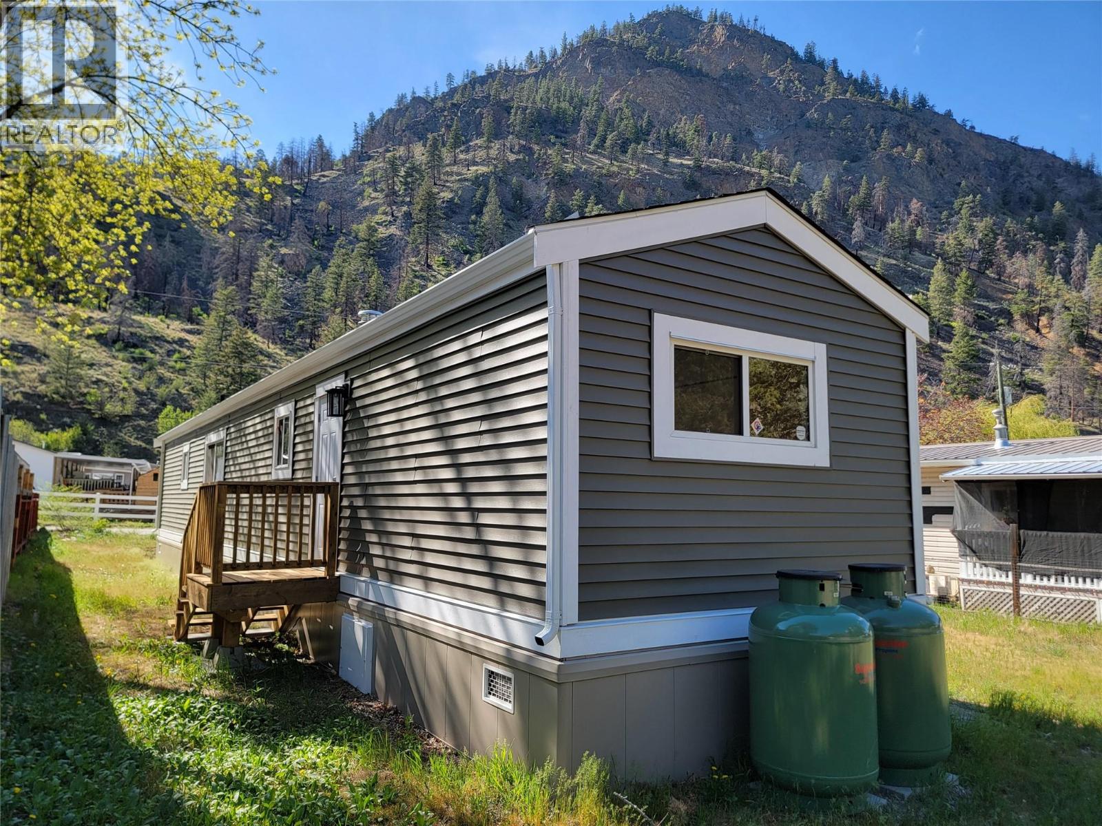 1514 Highway 3a Unit# 3, Keremeos, British Columbia  V0X 1N6 - Photo 3 - 10398801