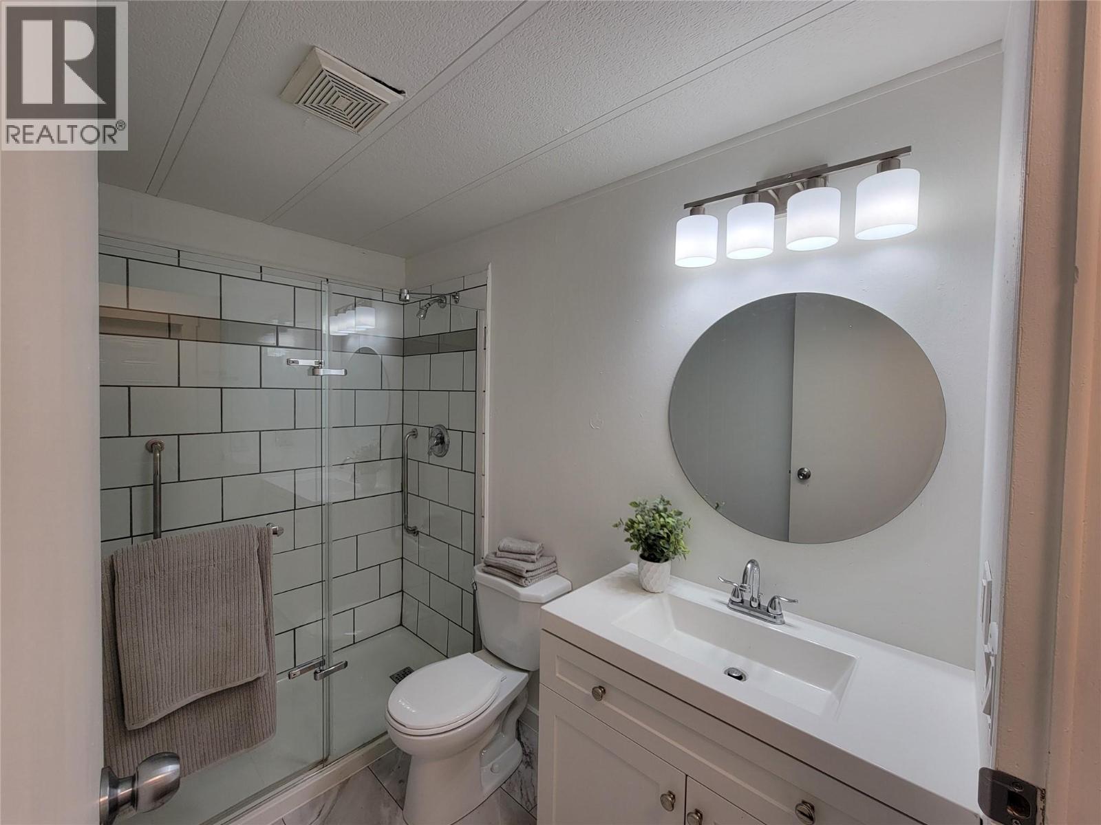 1514 Highway 3a Unit# 3, Keremeos, British Columbia  V0X 1N6 - Photo 31 - 10398801