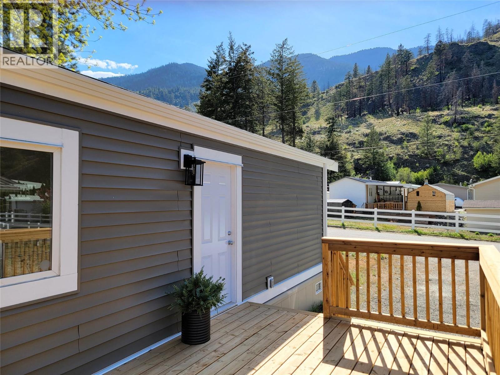 1514 Highway 3a Unit# 3, Keremeos, British Columbia  V0X 1N6 - Photo 6 - 10398801
