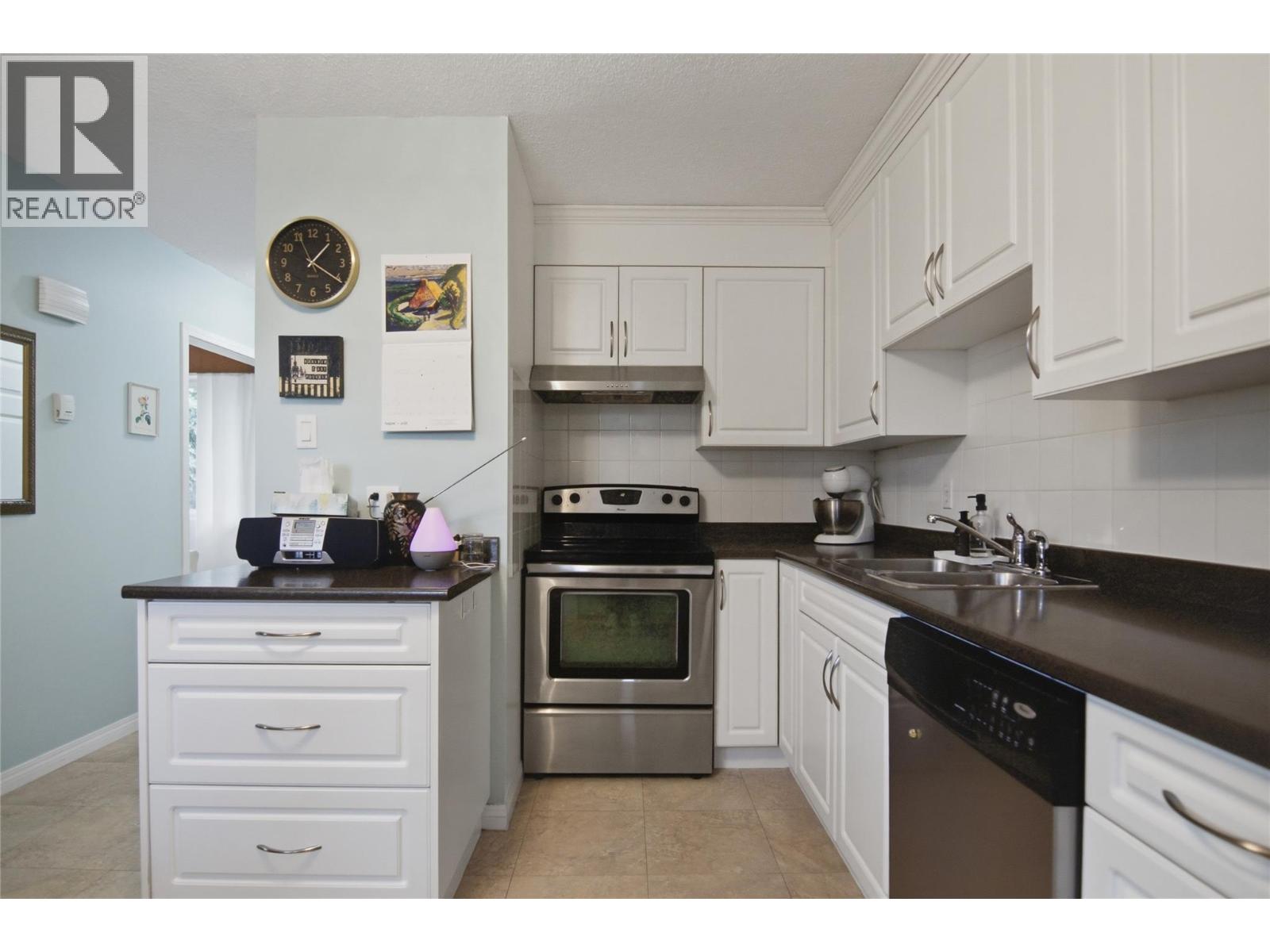 2505 Sunset Drive Unit# 1, Kamloops, British Columbia  V2C 4K1 - Photo 10 - 10398613