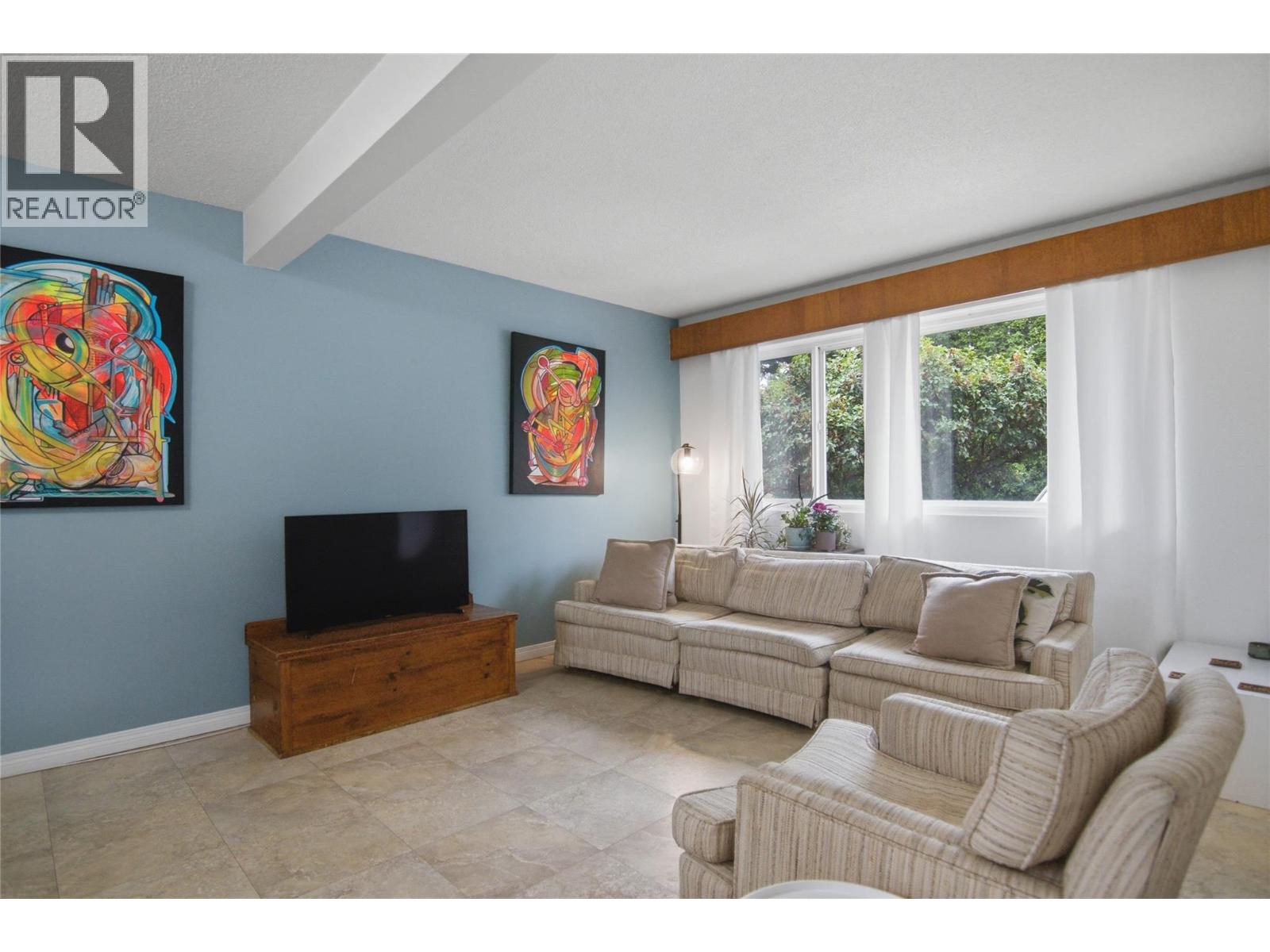 2505 Sunset Drive Unit# 1, Kamloops, British Columbia  V2C 4K1 - Photo 6 - 10398613