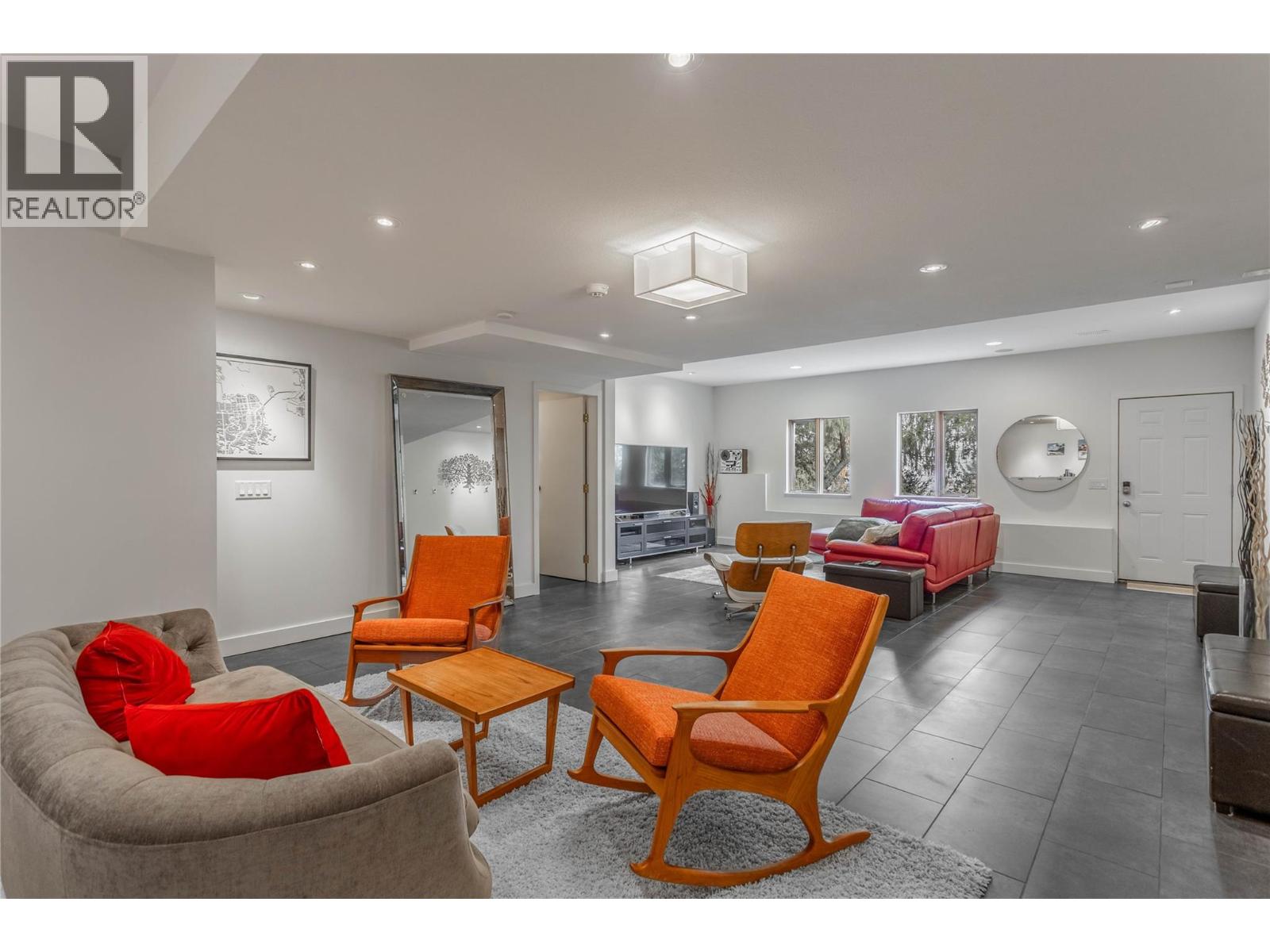 5851 Lakeshore Road, Kelowna, British Columbia  V1W 4J5 - Photo 28 - 10398427