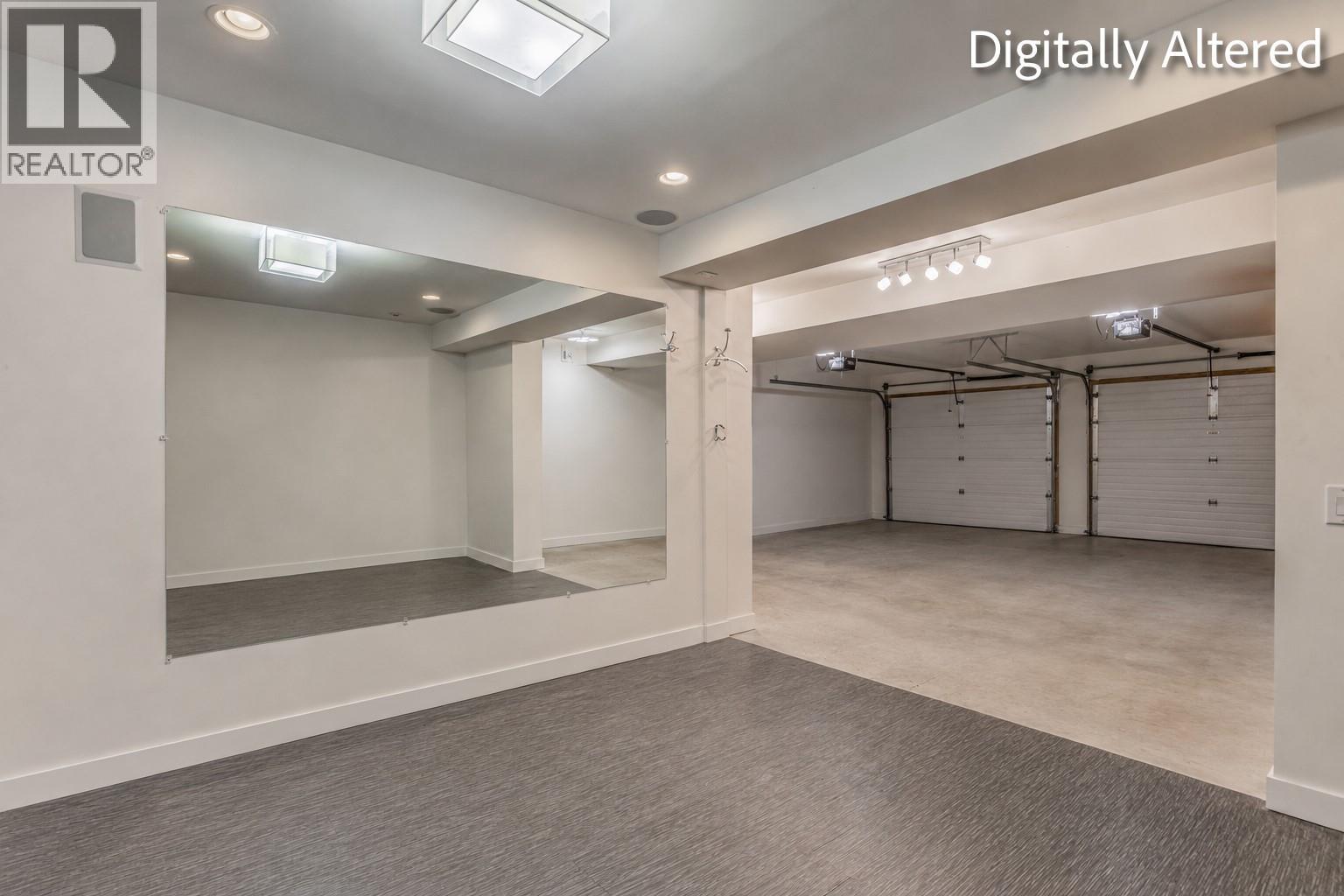 5851 Lakeshore Road, Kelowna, British Columbia  V1W 4J5 - Photo 35 - 10398427