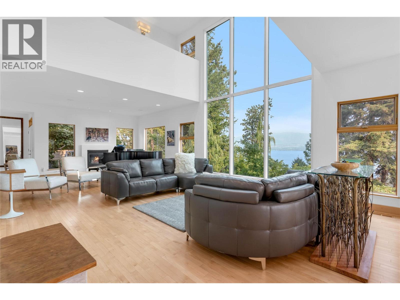 5851 Lakeshore Road, Kelowna, British Columbia  V1W 4J5 - Photo 8 - 10398427