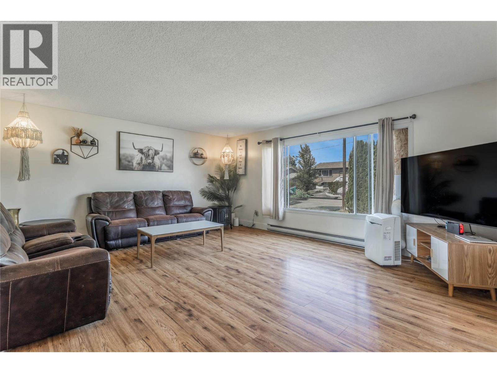 465 Bach Road, Kelowna, British Columbia  V1X 2K8 - Photo 6 - 10398319