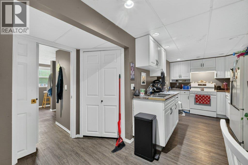 1791 15 Avenue Ne, Salmon Arm, British Columbia  V1E 2T7 - Photo 34 - 10397744
